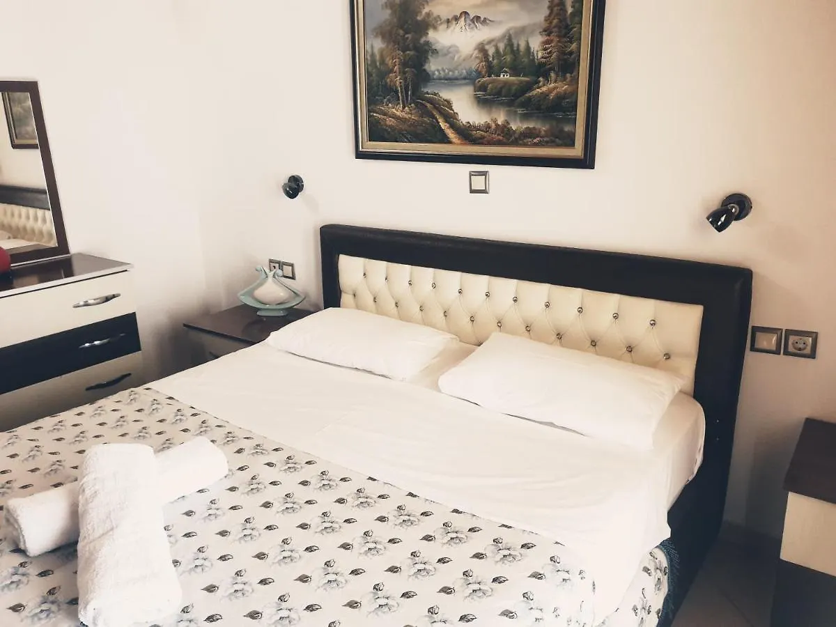 Apartment Rina Sarandë 0*,