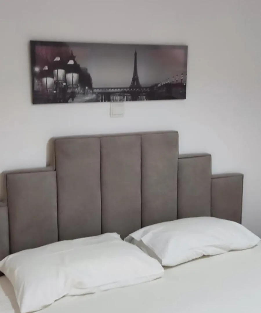 Apartment Rina Sarandë