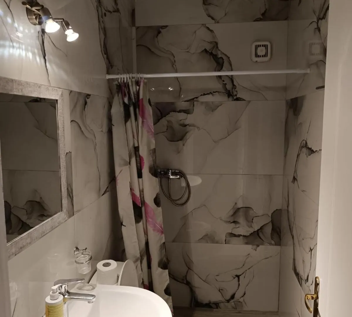Apartment Rina Sarande