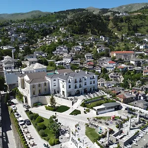 Hotel Fantasy, Gjirokastër