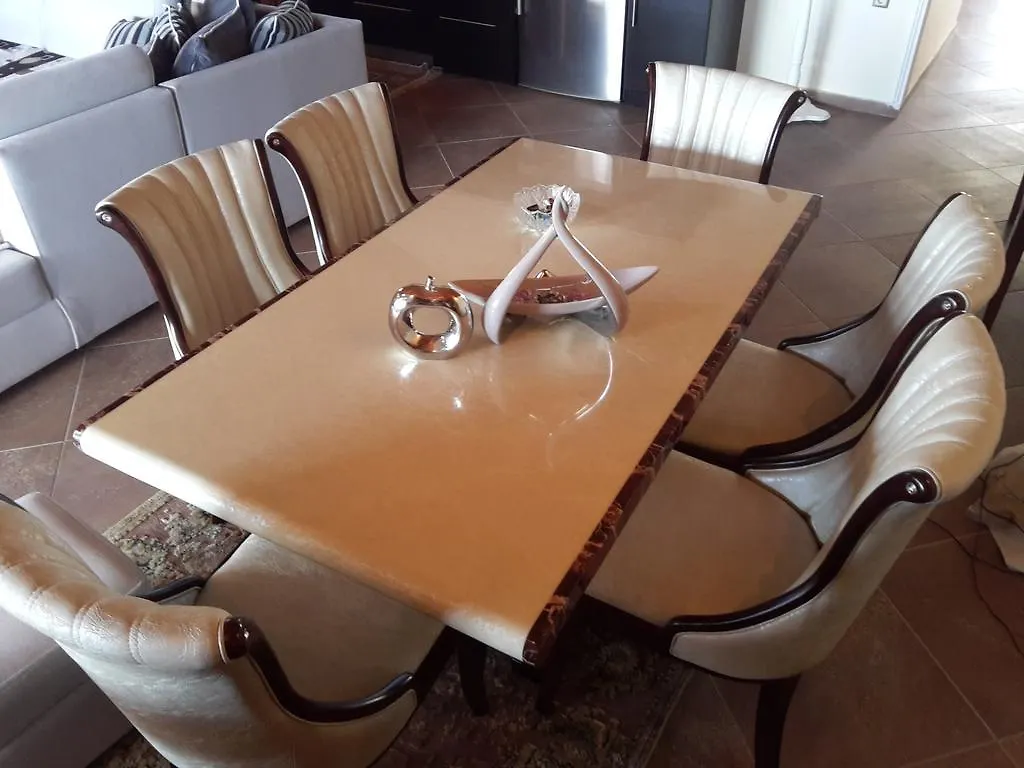 Apartment Rina Саранда